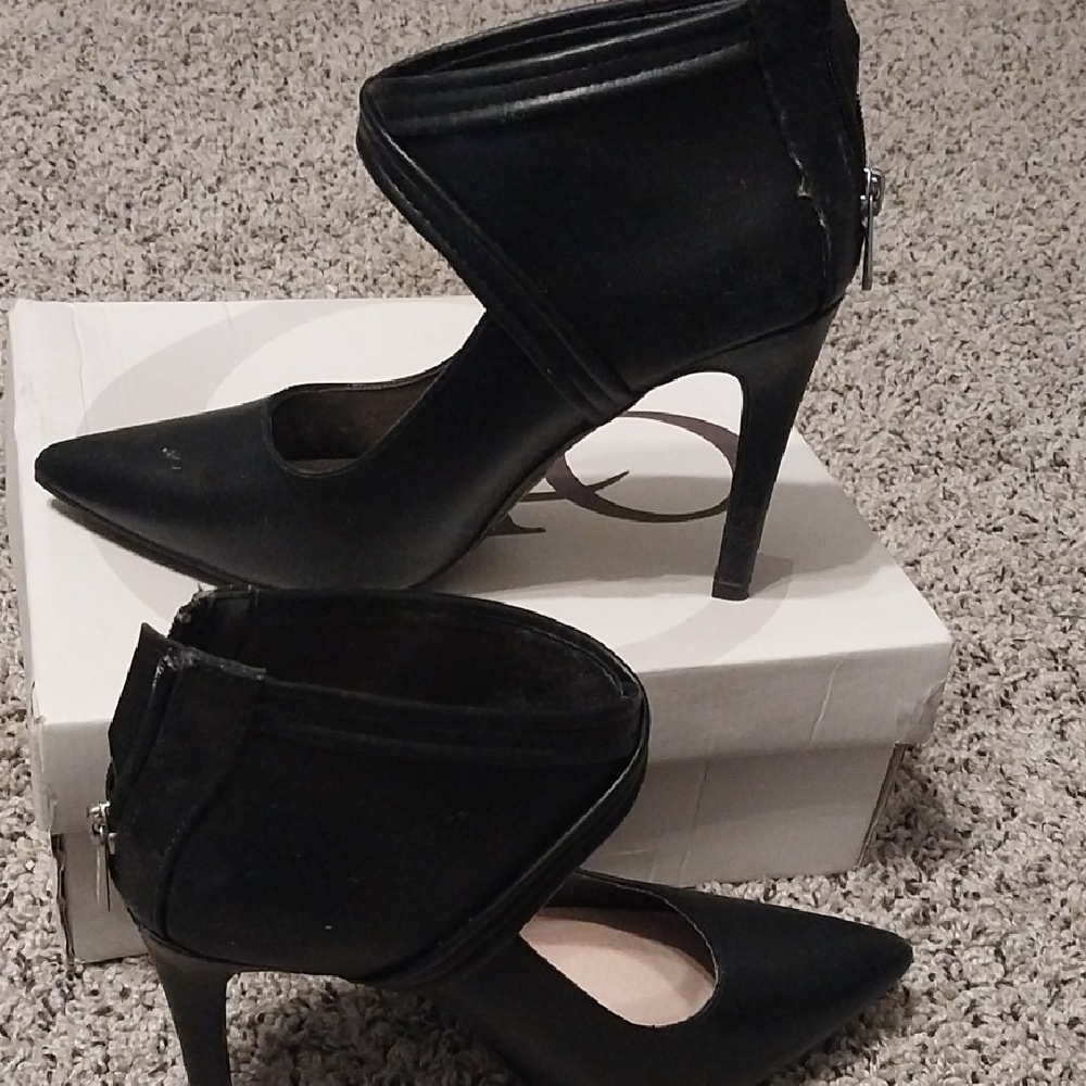Elegant Black Women's Heels